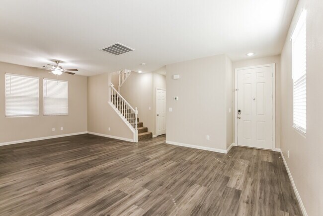 Foto del edificio - 10747 Iona Island Ave