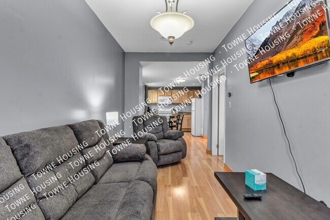 Building Photo - 238 Trenton Ave