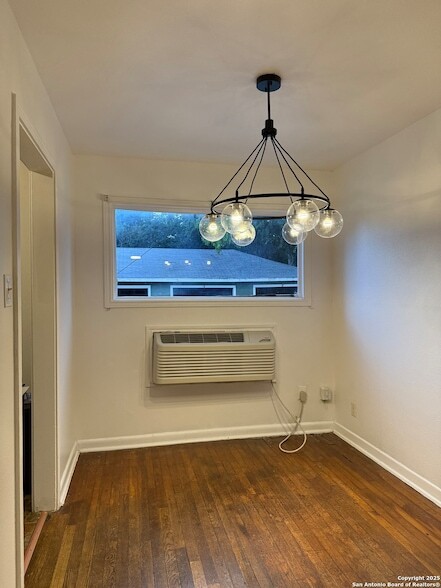 Building Photo - 323 Natalen Ave