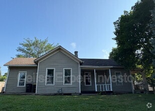Building Photo - 1507 Sherman Blvd
