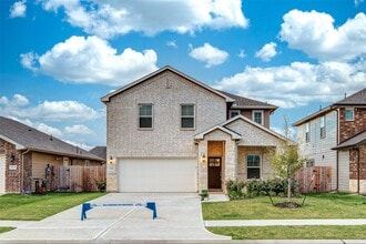 Building Photo - 13118 Everpine Trl