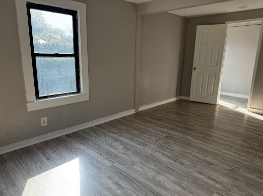 Building Photo - 233 Blevins St