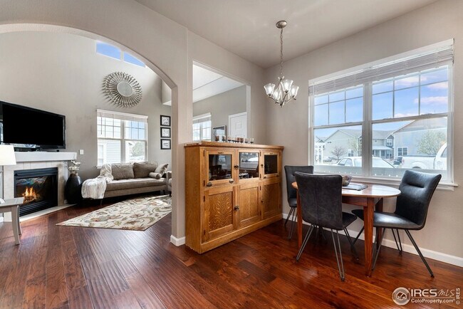 Foto del edificio - 3330 Apple Blossom Way
