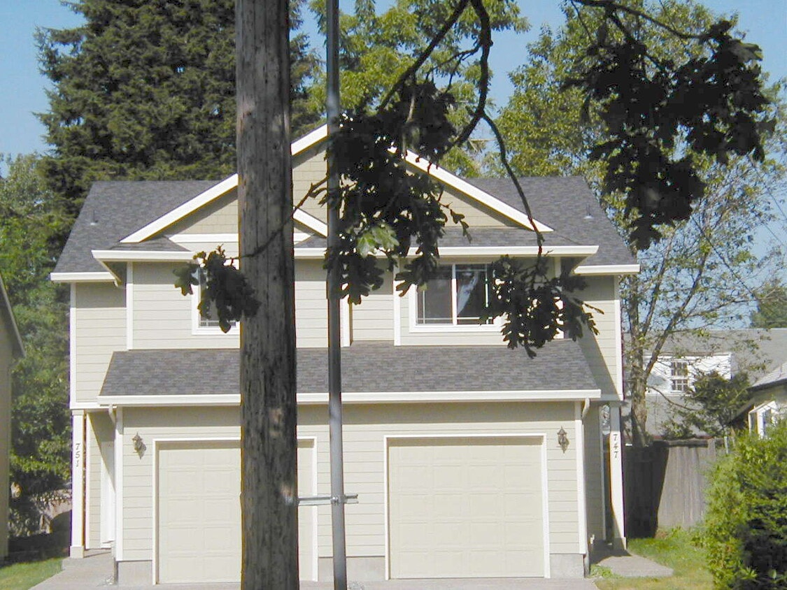 745747 SE Tampa St Unit 747, Camas, WA 98607 Room for Rent in Camas