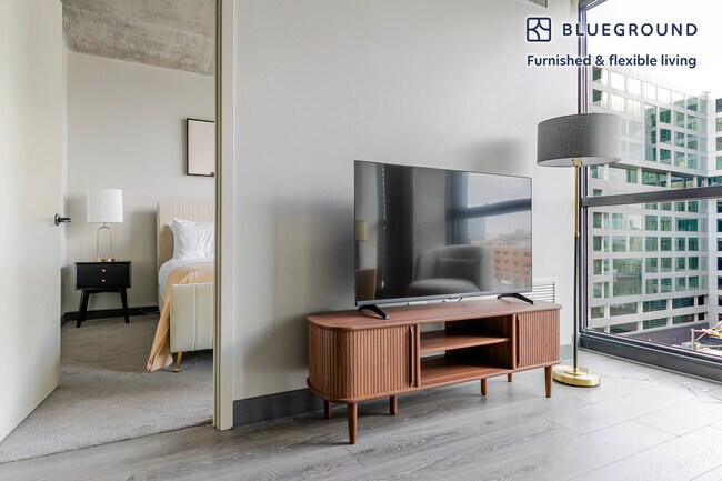 Foto del edificio - 180 N Ada St