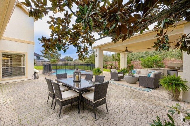 Building Photo - 1502 Ashbury Park Ln