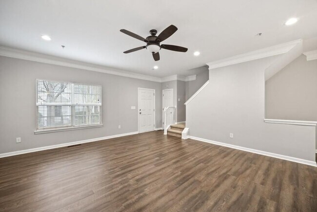 Building Photo - 1010 Society Way