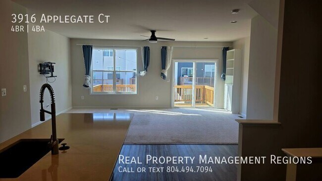 Building Photo - 3916 Applegate Ct