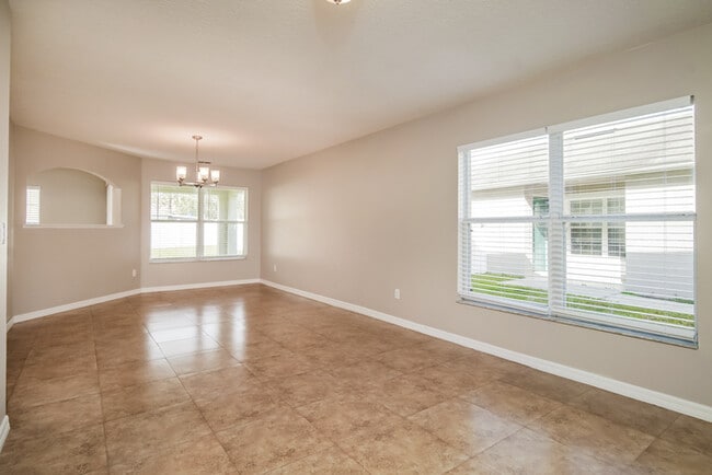 Building Photo - 1544 Loch Avich Rd