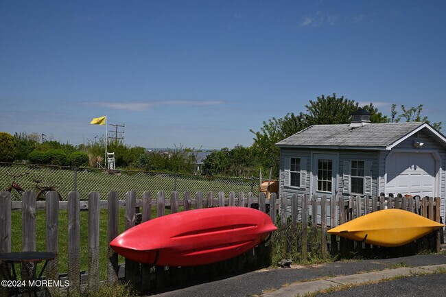 Foto del edificio - 50 Navesink Ave