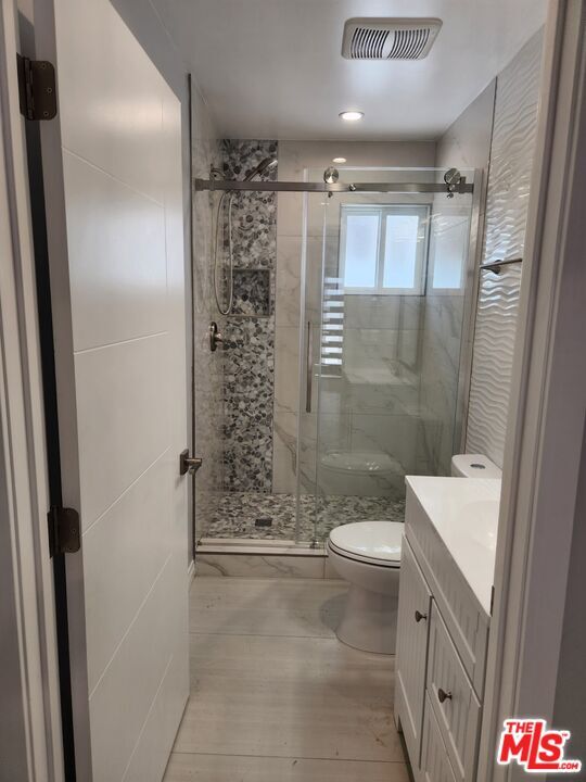 Foto del edificio - 4946 1/2 CA-27