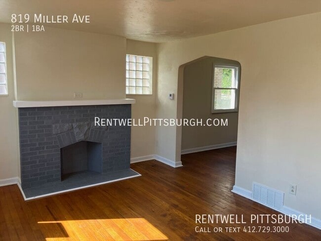 Building Photo - 819 Miller Ave