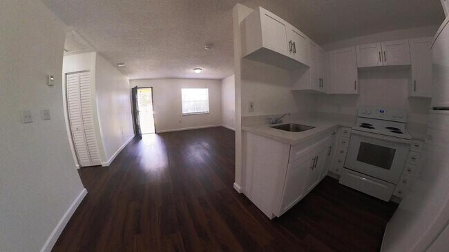 Building Photo - 10624 SW 182nd St