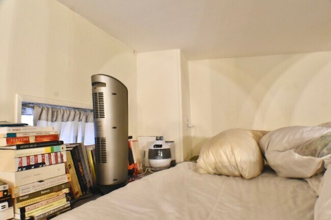 Foto del edificio - 53 E Springfield St
