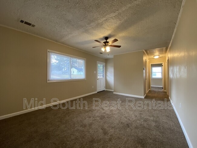 Foto del edificio - 3530 Carney St