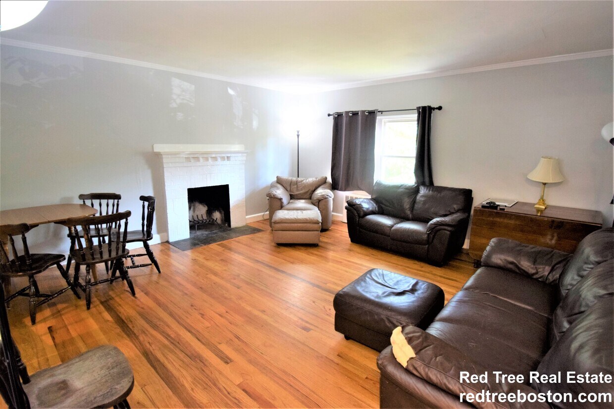 Foto principal - 9-11 Undine Rd. Unit 2