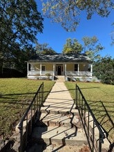 Building Photo - 527 E Cambridge Ave Building Photo - 527 E Cambridge Ave