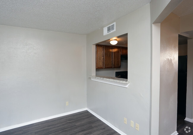 1BR,1BA-678sft - FRANCISCAN