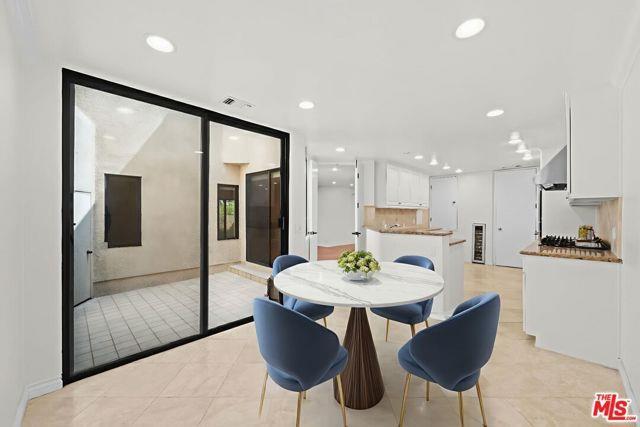 Building Photo - 2312 Century Hill