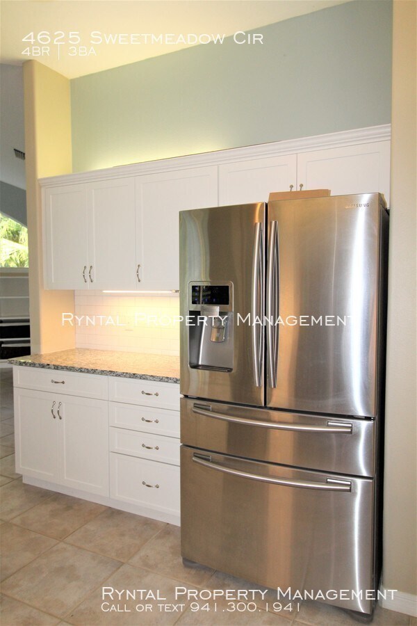 Foto del edificio - 4625 Sweetmeadow Cir