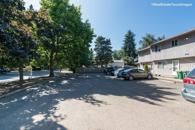 Building Photo - 3715 19th Ave