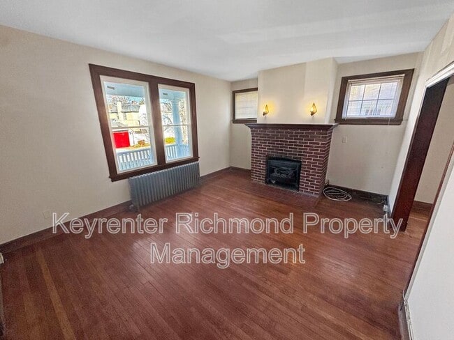 Foto del edificio - 2806 Hawthorne Ave