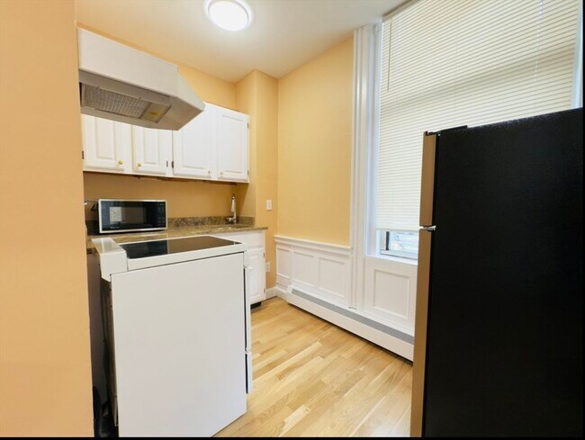 Foto del edificio - 483 Beacon St