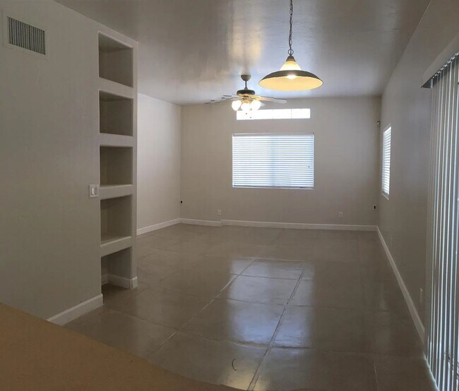 Foto del edificio - Pre-Leasing for September!