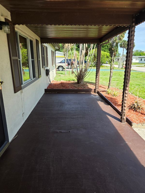 Foto del edificio - 2910 Zephyr Ln