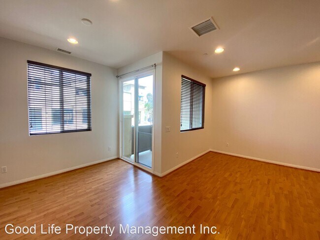 Building Photo - 3 br, 3 bath House - 5071 Tranquil Way Uni...