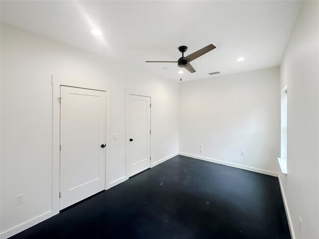 Foto del edificio - 317 8th St