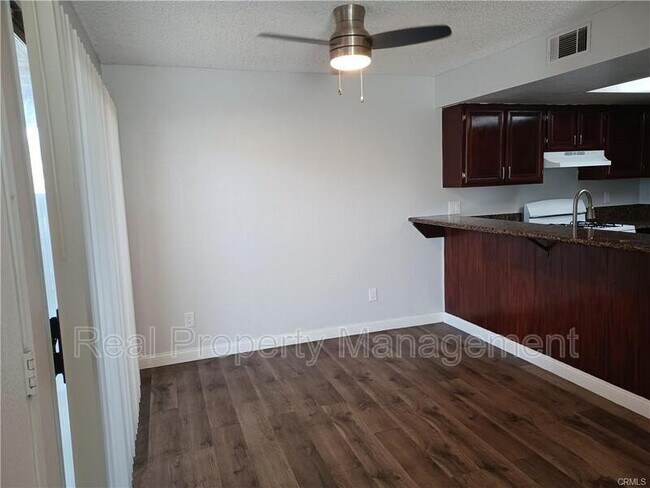 Building Photo - 9292 Citrus Ave