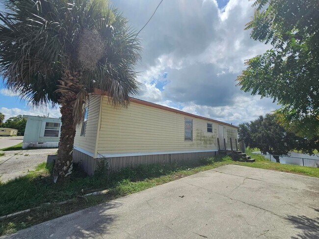 Foto del edificio - 920 Boardwalk Ln