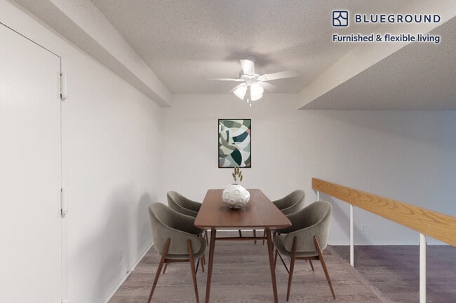 Foto del edificio - 2950 Van Ness St NW