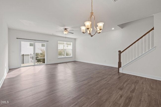 Photo - 1033 Heartstone Wy Townhome