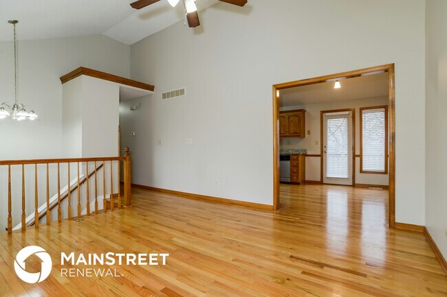 Foto del edificio - 8620 N Crawford Ave