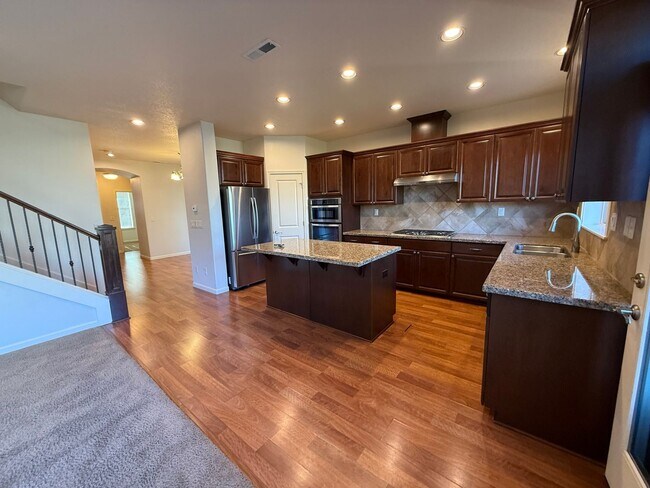 Foto del edificio - 3Bd/ 2.5Ba North Bethany Home ~ Huge Loft ...