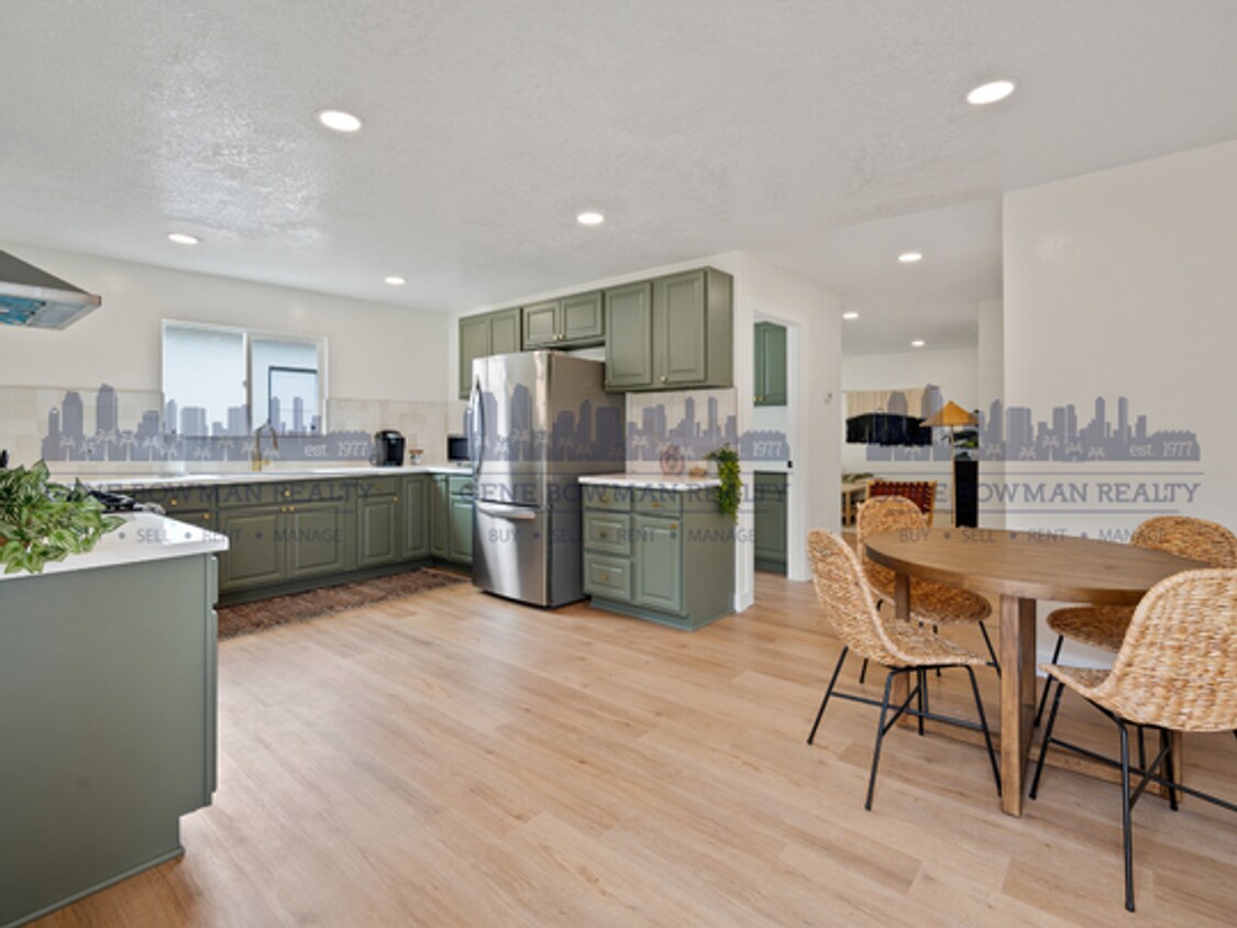 Foto principal - 2201-2205 E 24th St