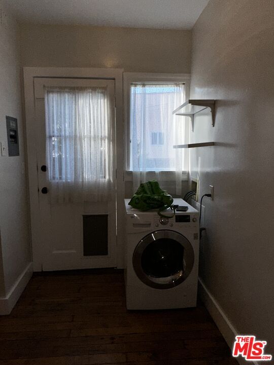 Foto del edificio - 8905 Hubbard St