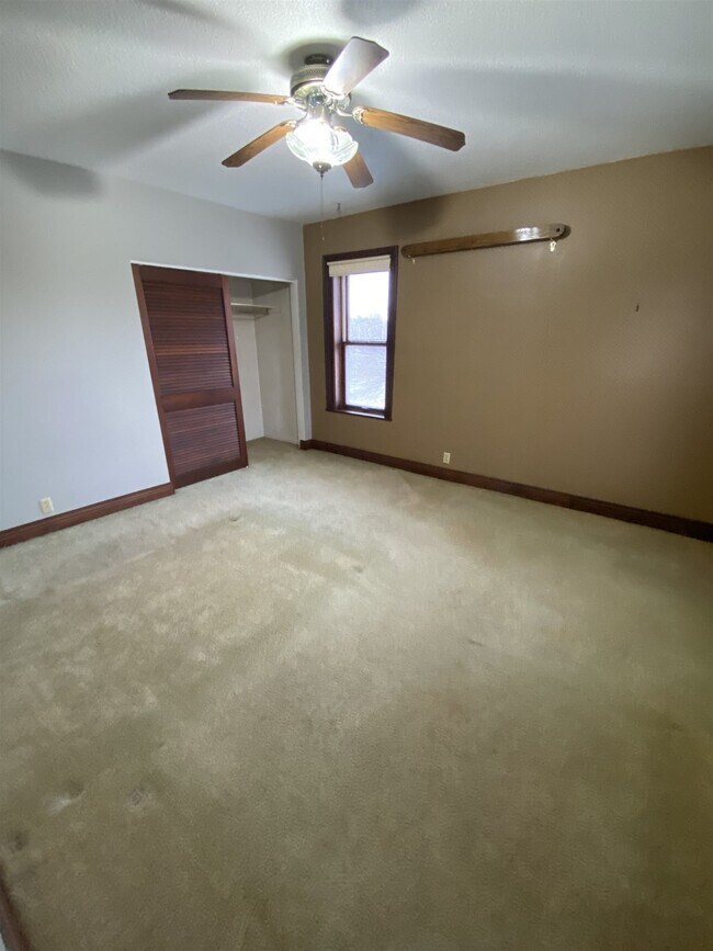 Building Photo - 12903 Hurshtown Rd