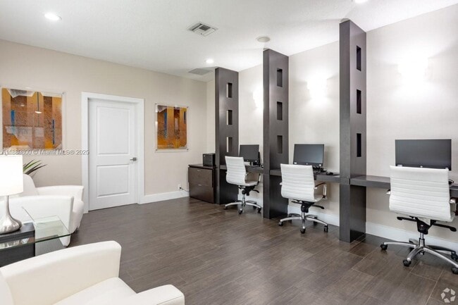 Building Photo - 7575 Hampton Blvd