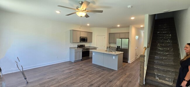 Building Photo - 1606 Mountain Quail Cir