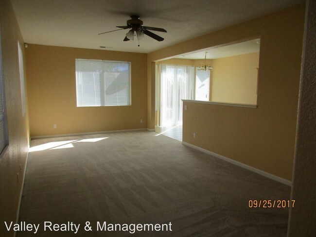 Building Photo - 502 La Quinta Ct