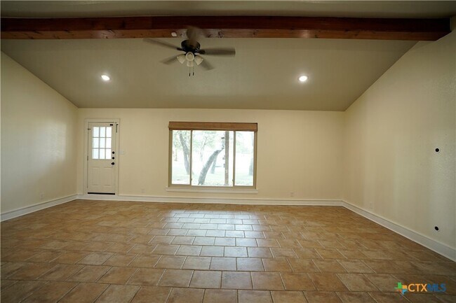 Foto del edificio - 6315 Beau Allen Ct