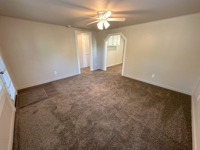 Building Photo - 1328 Trenary Way