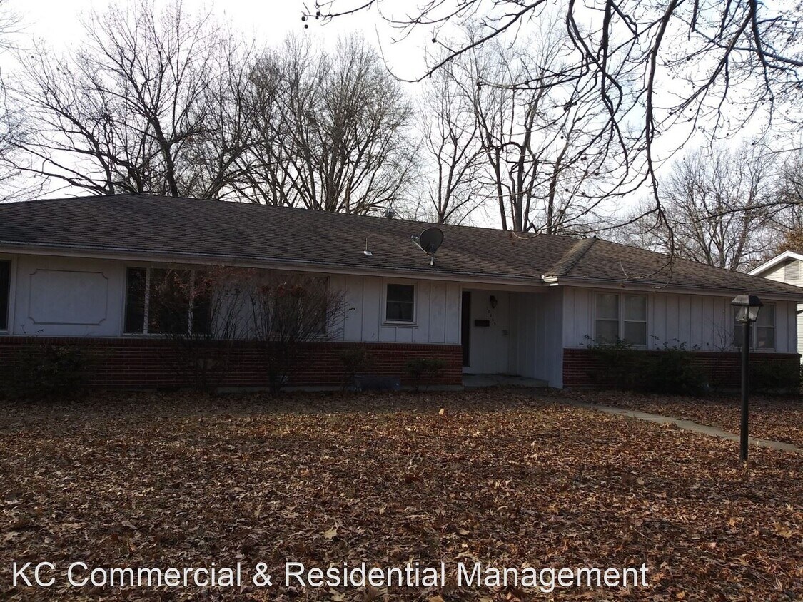 3 br, 2 bath House 10509 E. 82nd Street House Rental in Raytown, MO