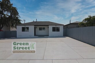 Building Photo - 3847 Menlo Ave