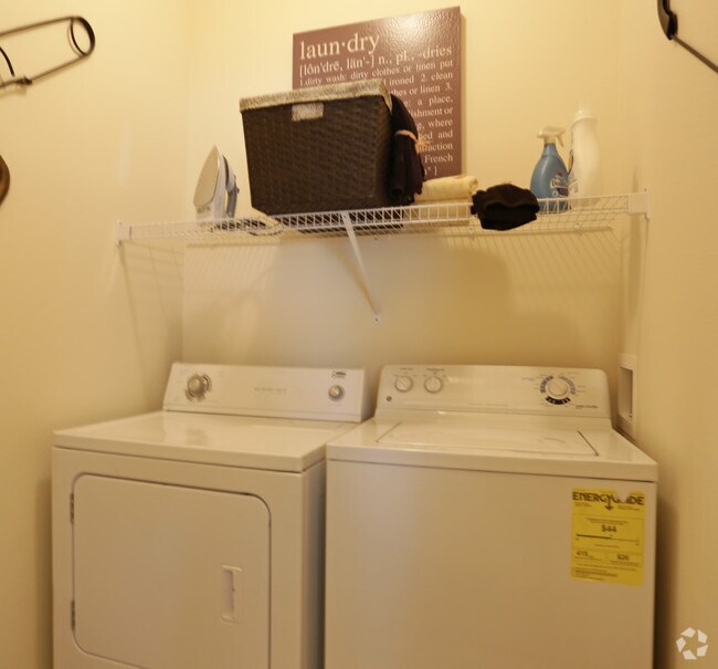 Interior Photo - Houma Highlands