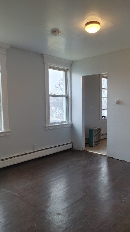 Building Photo - 202 Avo St