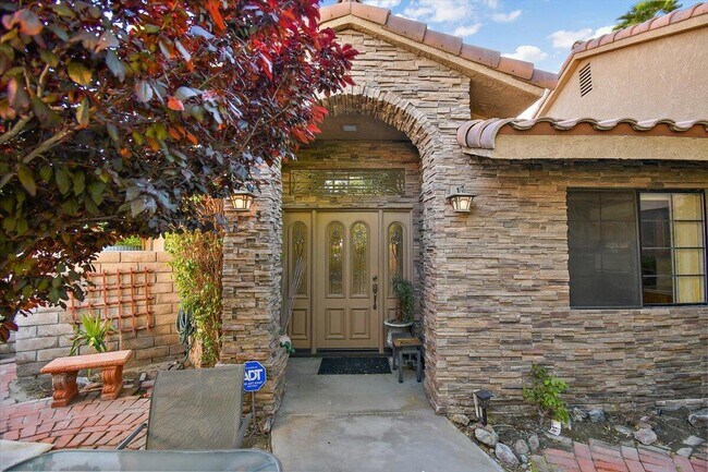 Building Photo - 67841 Jane Ln